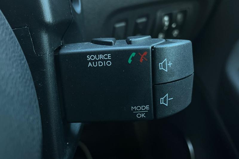 Used Renault Captur 2018 for sale - 78067548: Photo 29