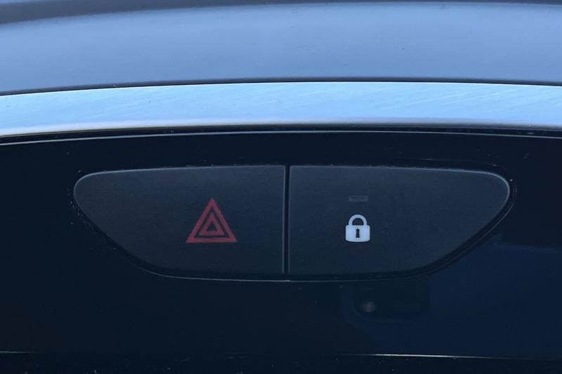 Used Renault Captur 2018 for sale - 78067548: Photo 37