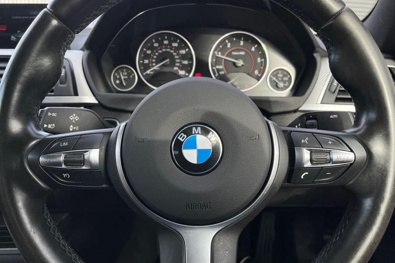 Used BMW 4 Series 2017 for sale - 76355551: Photo 12