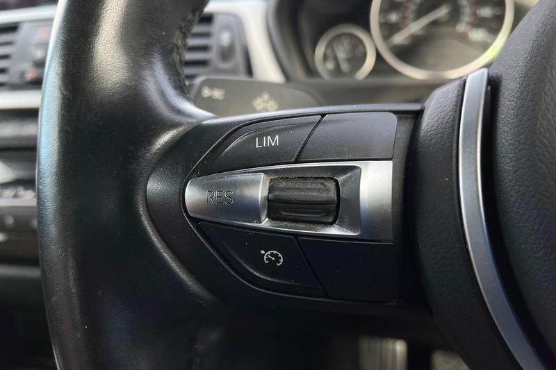 Used BMW 4 Series 2017 for sale - 76355551: Photo 25