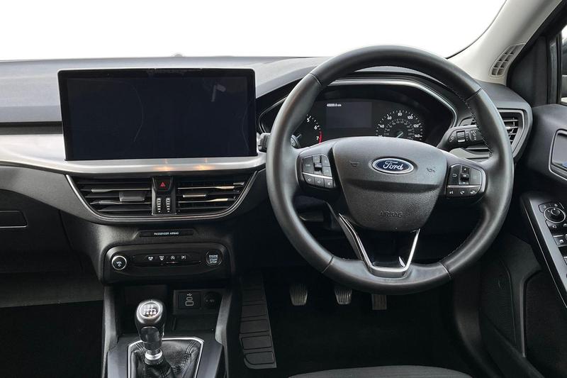 Used Ford Focus 2023 for sale - 76797067: Photo 11