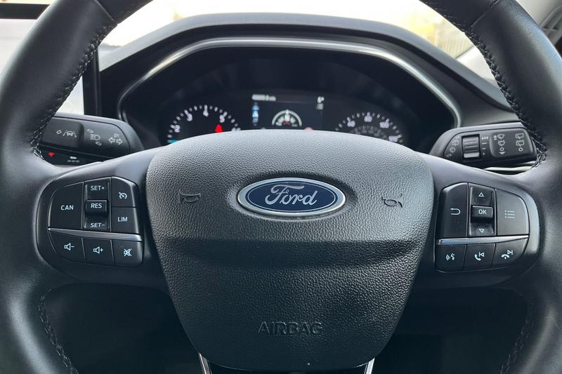 Used Ford Focus 2023 for sale - 76797067: Photo 12