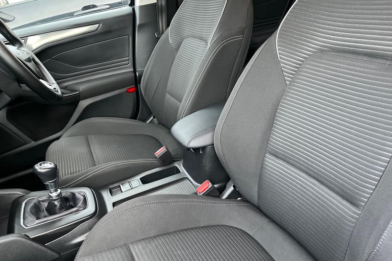 Used Ford Focus 2023 for sale - 76797067: Photo 19