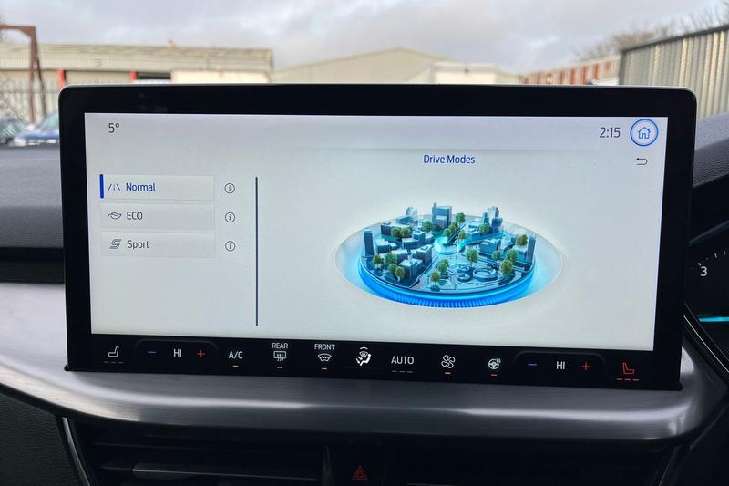 Used Ford Focus 2023 for sale - 76797067: Photo 32