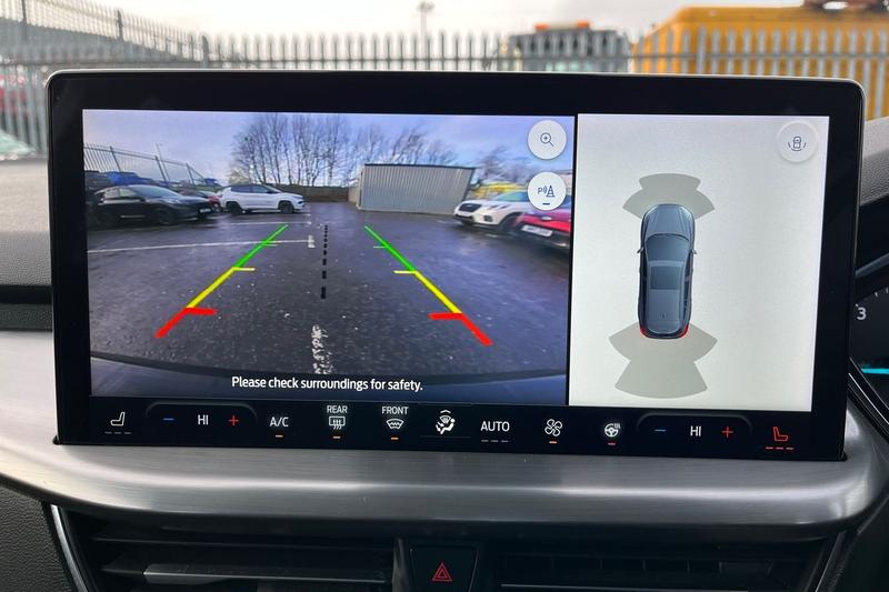 Used Ford Focus 2023 for sale - 76797067: Photo 37