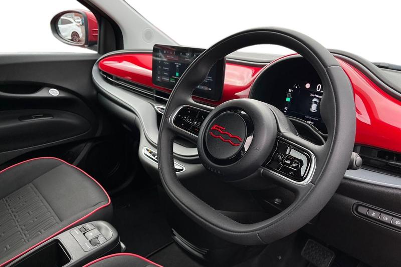 Used Fiat 500 2022 for sale - 77653807: Photo 9