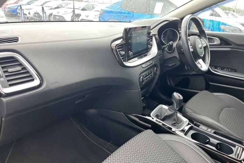 Used Kia XCeed 2020 for sale - 76216580: Photo 18