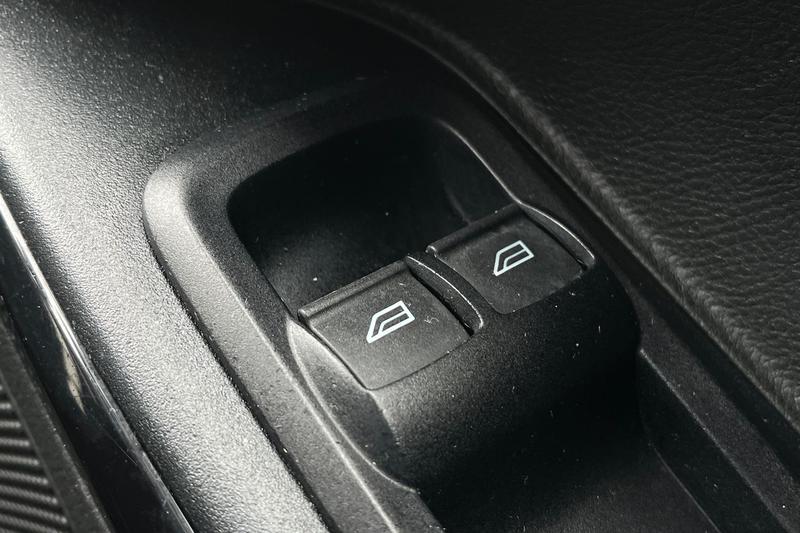 Used Ford Ka+ 2018 for sale - 77804493: Photo 16