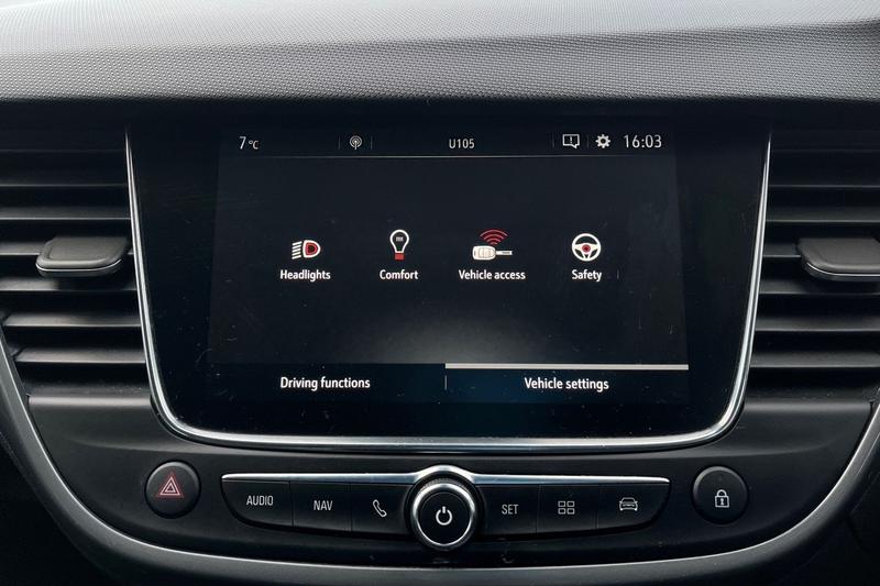 Used Vauxhall Crossland 2022 for sale - 77359831: Photo 32