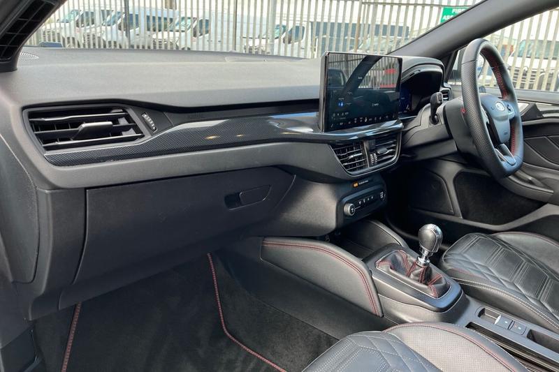 Used Ford Focus for sale - 77417152: Photo 18