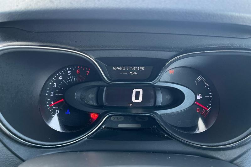 Used Renault Captur 2017 for sale - 77951260: Photo 13