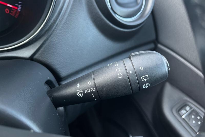 Used Renault Captur 2017 for sale - 77951260: Photo 15