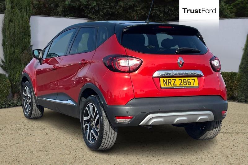 Used Renault Captur 2017 for sale - 77951260: Photo 2