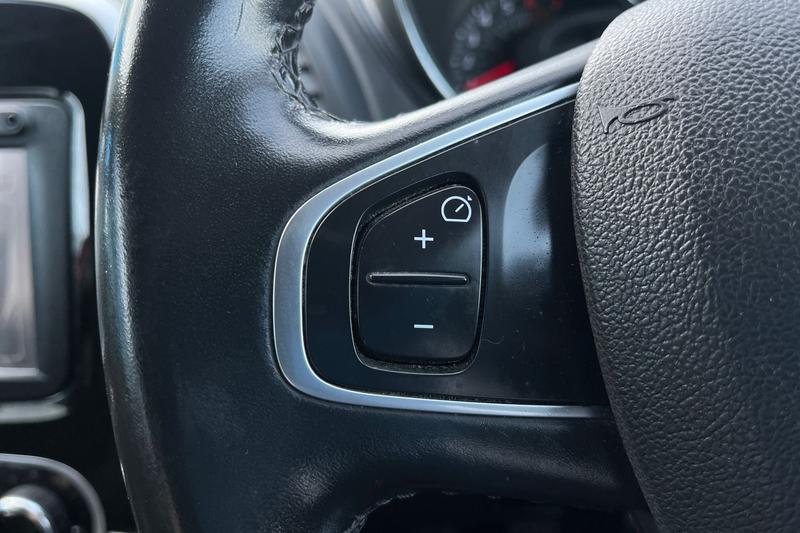 Used Renault Captur 2017 for sale - 77951260: Photo 27