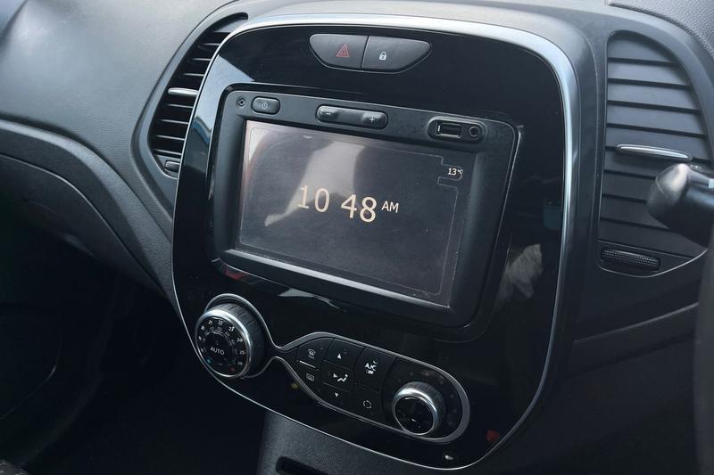 Used Renault Captur 2017 for sale - 77951260: Photo 32