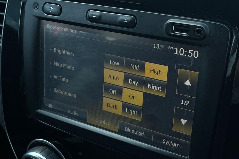 Used Renault Captur 2017 for sale - 77951260: Photo 37