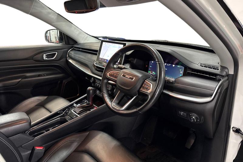 Used Jeep Compass 2023 for sale - 76410200: Photo 9