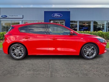 Used Ford Focus 2019 for sale - 76338321: Photo 3