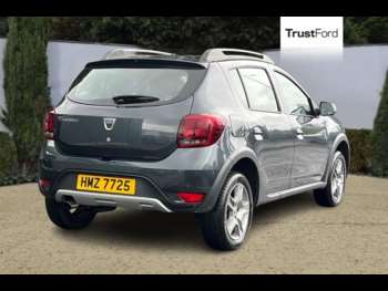 Used Dacia Sandero Stepway 2019 for sale - 74774480: Photo