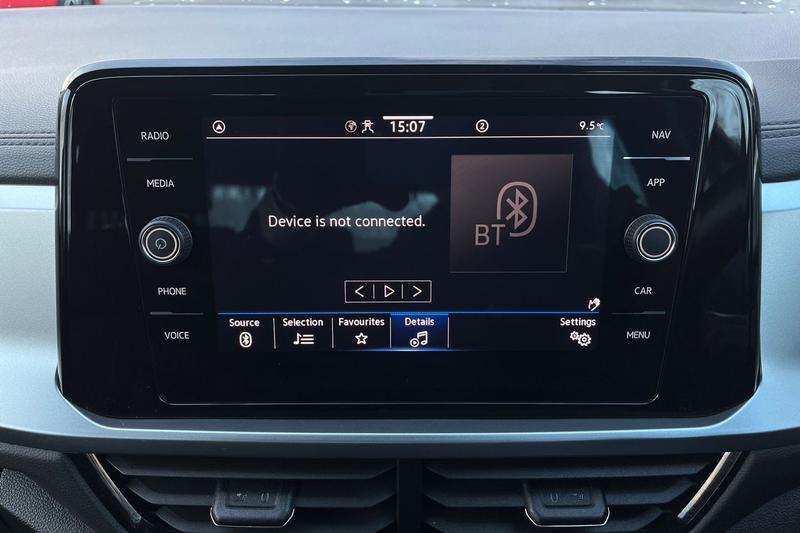 Used Volkswagen T-Roc 2022 for sale - 76862456: Photo 32