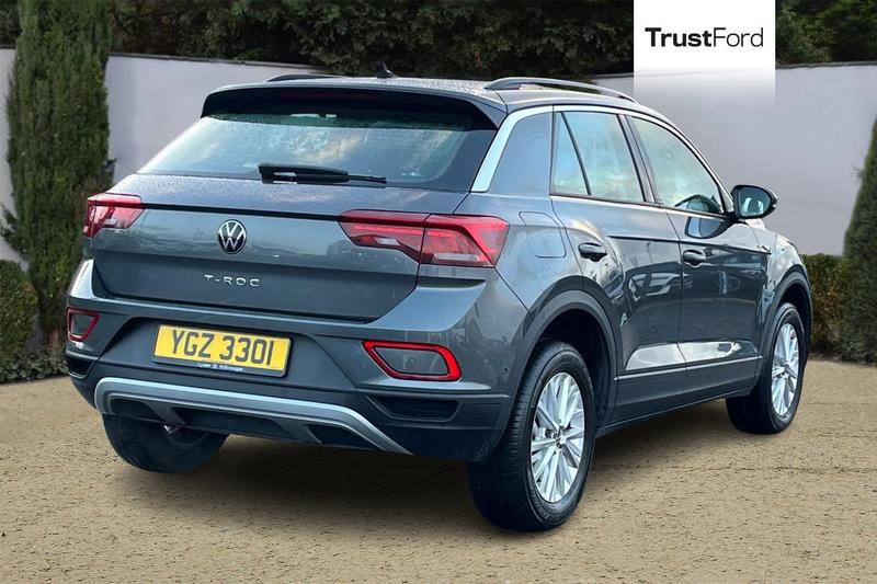 Used Volkswagen T-Roc 2022 for sale - 76862456: Photo 4