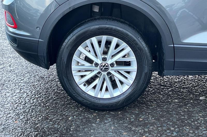 Used Volkswagen T-Roc 2022 for sale - 76862456: Photo 8