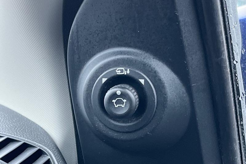 Used Ford Ka+ 2017 for sale - 76716376: Photo 25