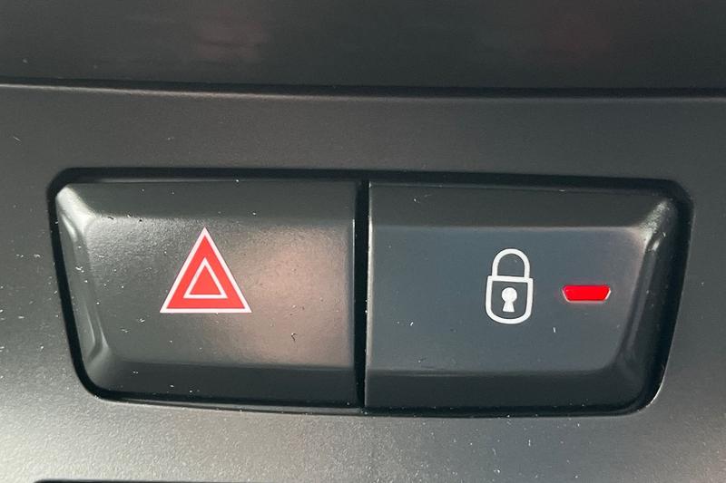 Used Peugeot 2008 2017 for sale - 76184375: Photo 35