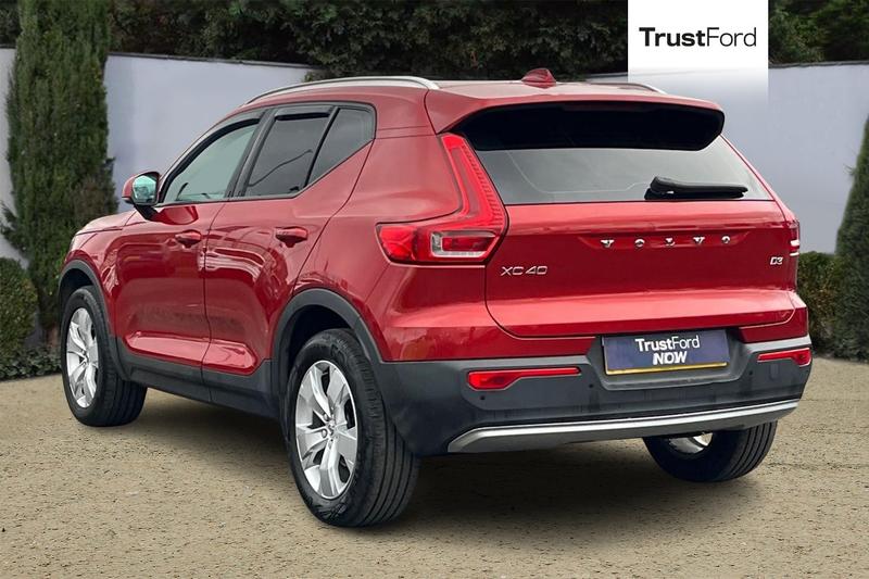 Used Volvo XC40 2018 for sale - 77599763: Photo 2