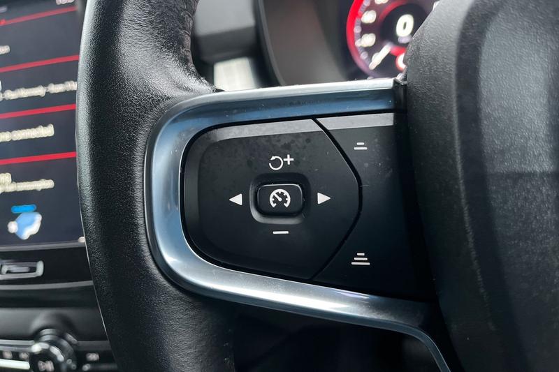 Used Volvo XC40 2018 for sale - 77599763: Photo 24