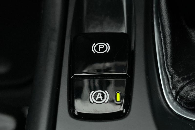 Used Volvo XC40 2018 for sale - 77599763: Photo 28