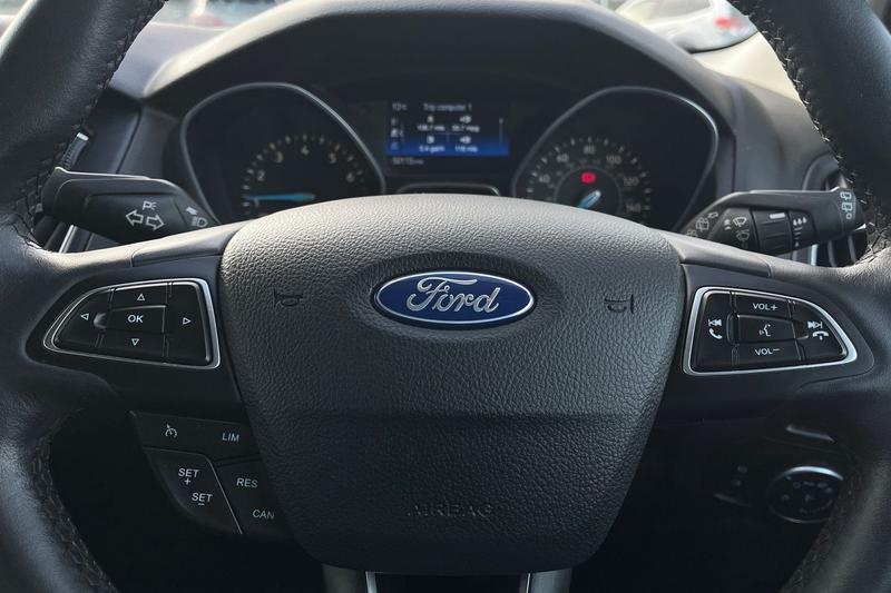 Used Ford Focus 2016 for sale - 76467707: Photo 12