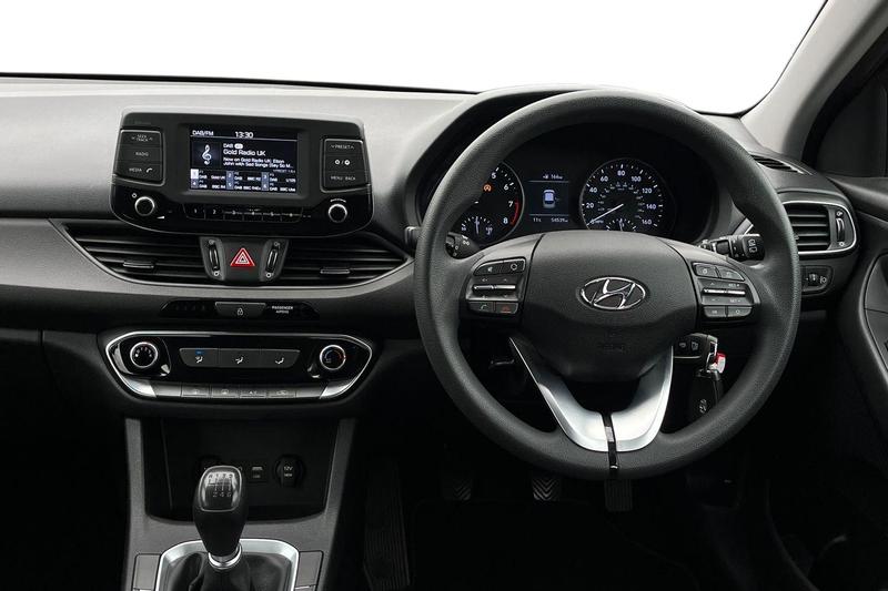 Used Hyundai i30 2017 for sale - 76382079: Photo 11