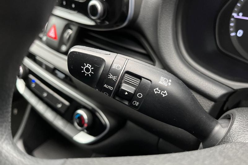 Used Hyundai i30 2017 for sale - 76382079: Photo 14