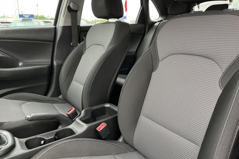 Used Hyundai i30 2017 for sale - 76382079: Photo 19