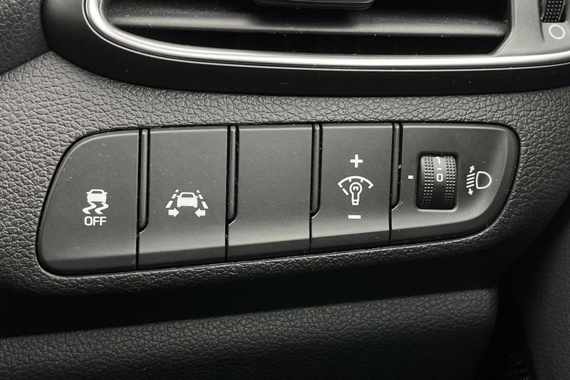 Used Hyundai i30 2017 for sale - 76382079: Photo 22