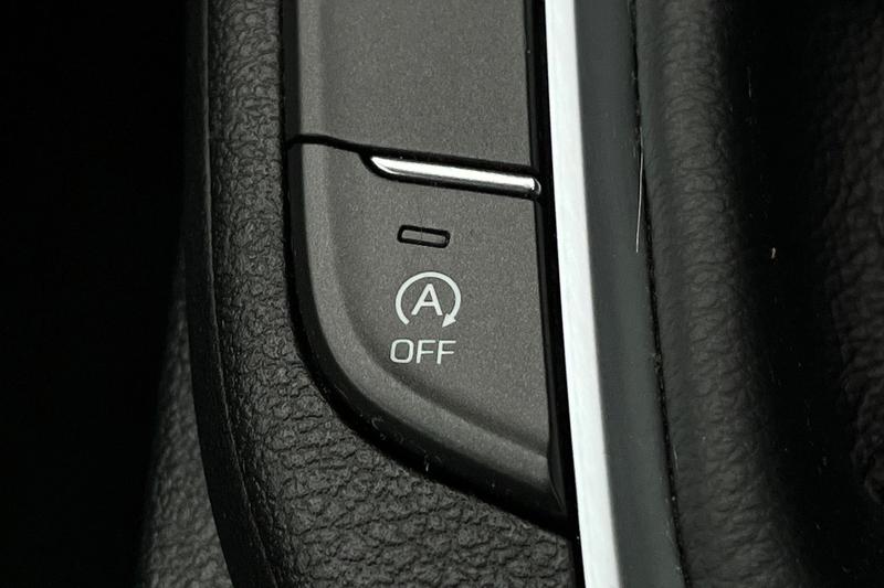 Used Hyundai i30 2017 for sale - 76382079: Photo 27