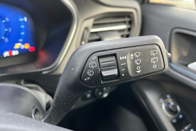 Used Ford Focus 2022 for sale - 76882668: Photo 15