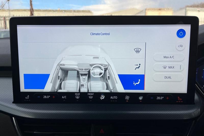 Used Ford Focus 2022 for sale - 76882668: Photo 30