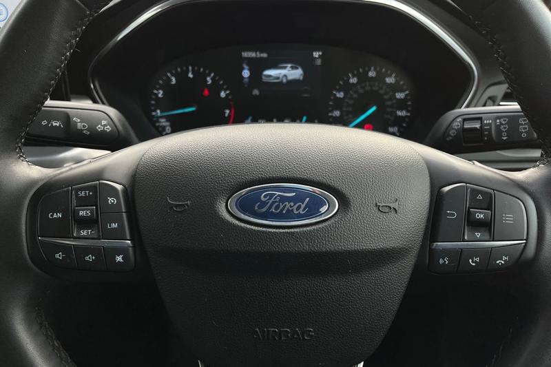 Used Ford Focus 2023 for sale - 76209418: Photo 12