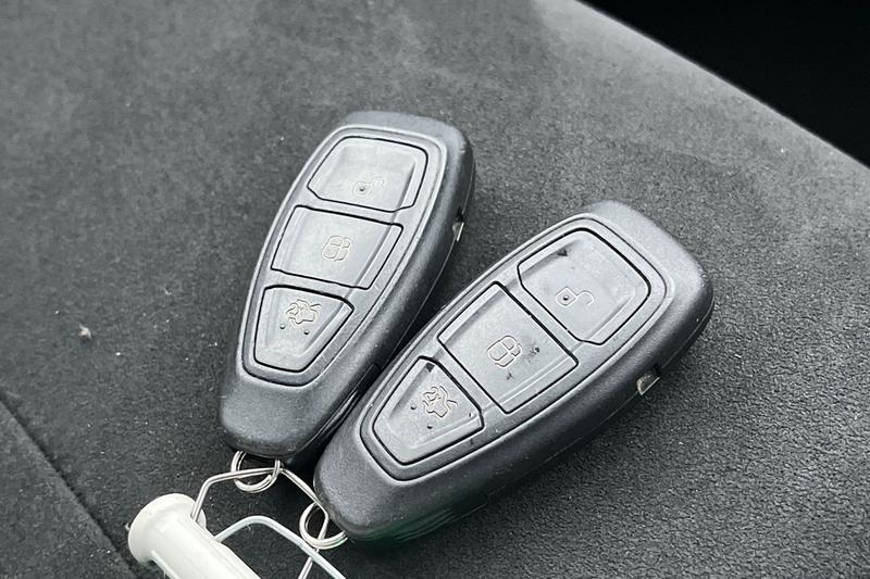 Used Ford Kuga 2017 for sale - 77529053: Photo 38