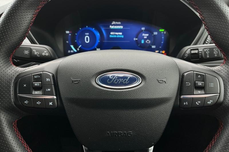 Used Ford Kuga 2024 for sale - 76026304: Photo 12
