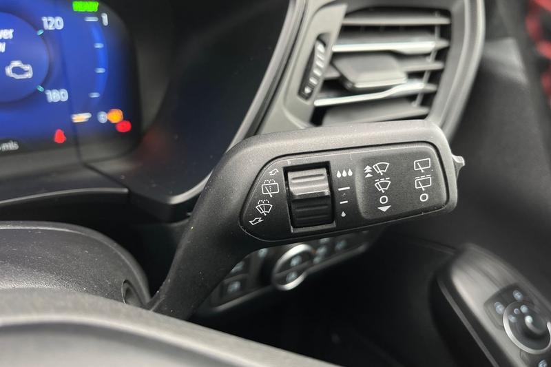 Used Ford Kuga 2024 for sale - 76026304: Photo 15