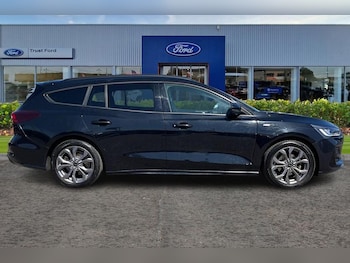 Used Ford Focus 2023 for sale - 78376899: Photo