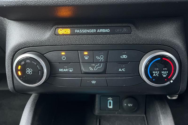 Used Ford Focus 2020 for sale - 77274922: Photo 28