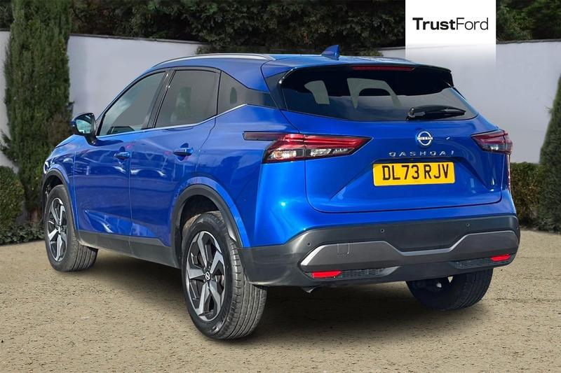 Used Nissan Qashqai 2023 for sale - 76344491: Photo 2