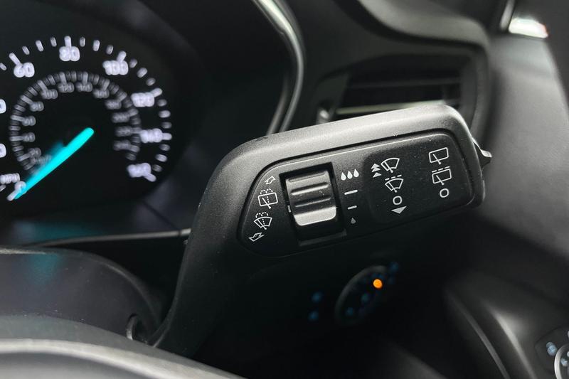 Used Ford Focus 2023 for sale - 76154213: Photo 15