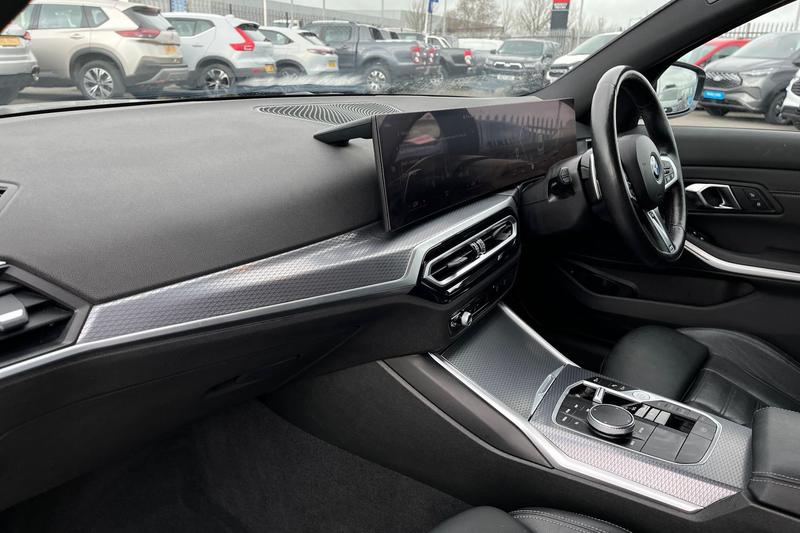 Used BMW 3 Series 2024 for sale - 78166358: Photo 18