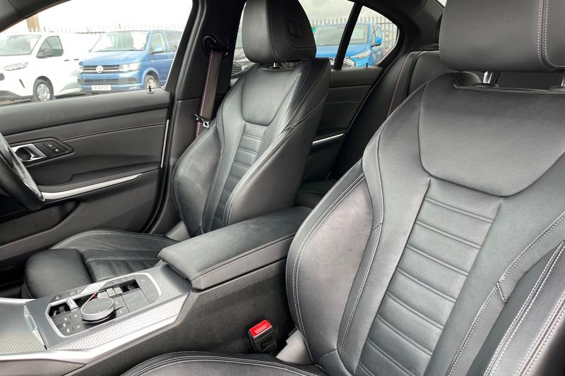 Used BMW 3 Series 2024 for sale - 78166358: Photo 19