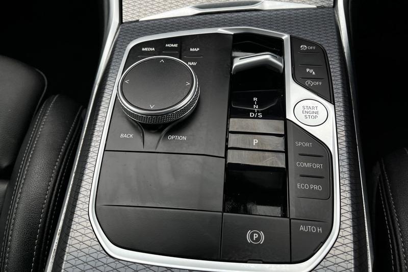 Used BMW 3 Series 2024 for sale - 78166358: Photo 24